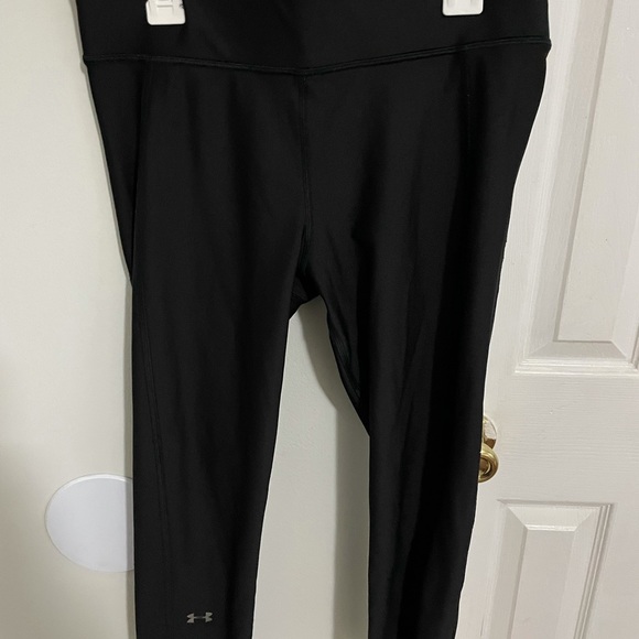 Under Armour Cropped Leggings - Picture 1 of 4